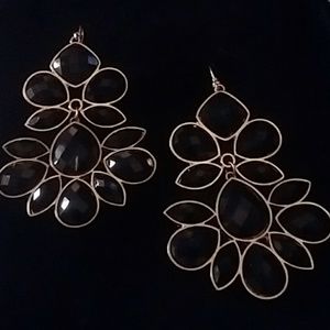 DESIGNED BLACK ONXY LOOK WITH GOLD